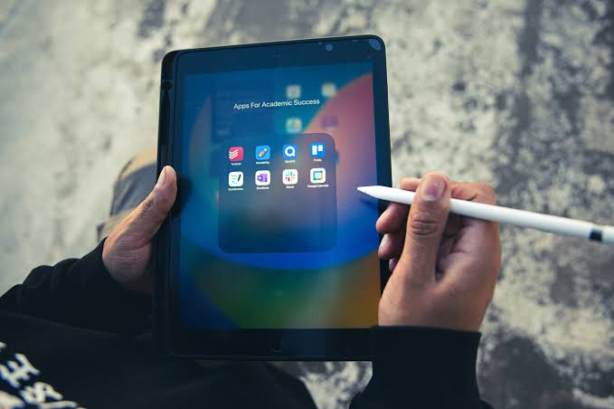 Best Study Apps for Adults